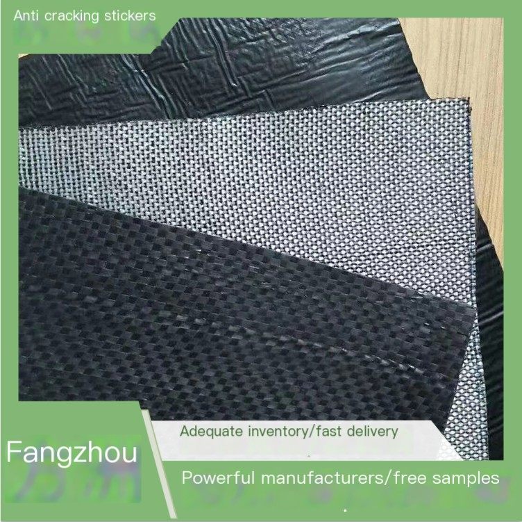 Asphalt pavement joint tape road white to black small skilled old road renovation self-adhesive crack resistant tape