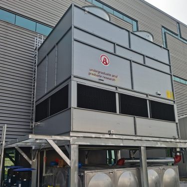 Fully enclosed cooling tower, closed cross flow countercurrent mixed flow cooling tower refrigeration equipment