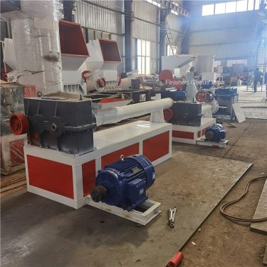 D-220 Large Plastic Granulator Complete Equipment PE Film Waste Plastic Recycling Granulator Xingyuan Plastic Machine