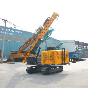 Xiangchi tracked photovoltaic pile driver, desert fully hydraulic small photovoltaic drilling rig, mountain rock drilling machin