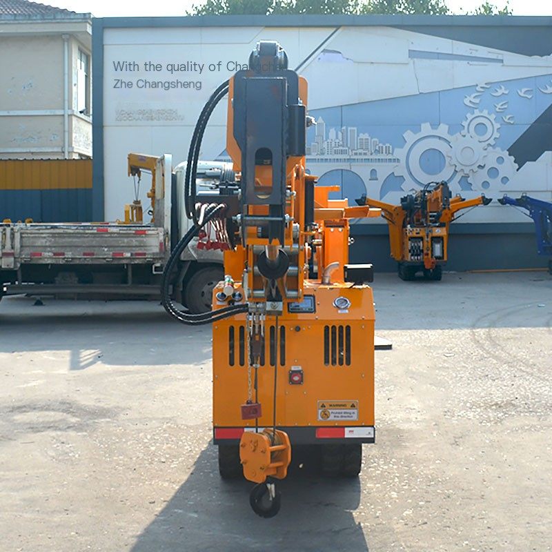 Xiangchi Crawler Small Spider Crane Factory Indoor Crane Roof Hydraulic Folding Crane