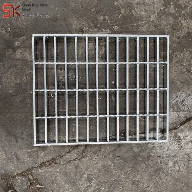 G203 /30 /100W hot-dip galvanized corridor panel roof corridor metal anti-corrosion steel plate grating