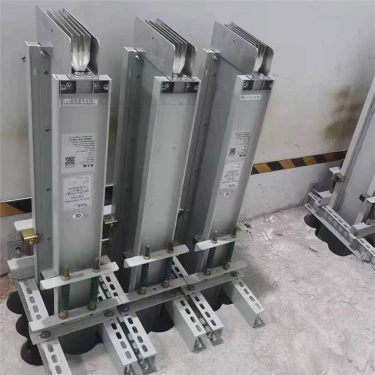 Weifeng Electric Closed Busway Cold Bending Forming Anti Corrosion and Moisture Resistant Indoor and Outdoor General