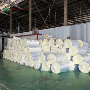 Glass wool roll felt with aluminum foil steel structure factory roof insulation cotton greenhouse insulation cotton quilt