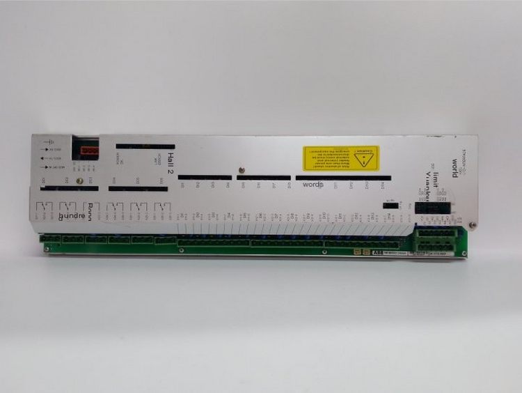 SCXI-1520 Automation System Industrial Control Spare Parts SCXI System Matrix/Multi Channel